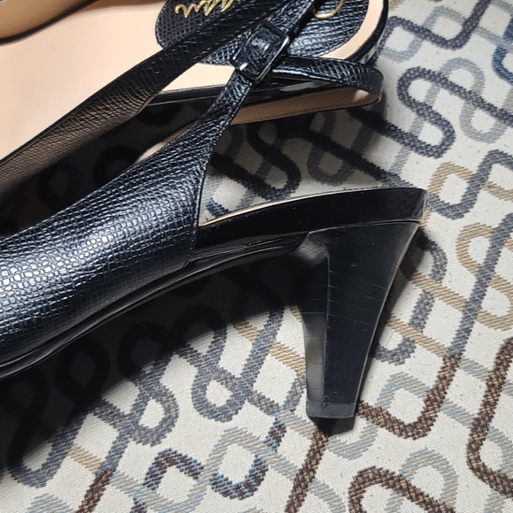 Cole Haan womens slingback heels size 8.5B - Picture 6 of 7